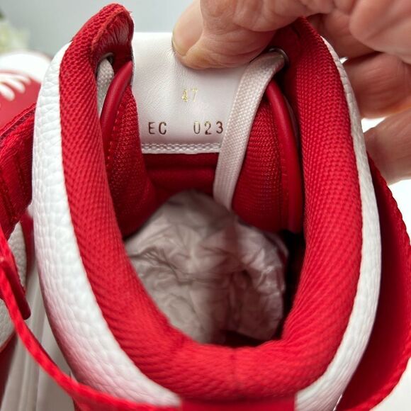 Men’s Givenchy high top pebble,grain  Leather sneakers, size 45 made in Portugal - Picture 7 of 12